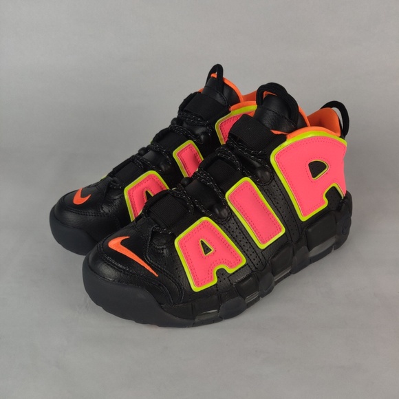 nike uptempo hot punch